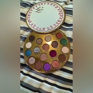 TOO FACED Let it Snow Girl! Holiday Eye Shadow (Limited Edition)